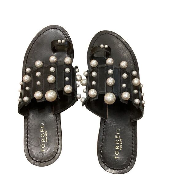 Torgeis Black Leather Flat Toe Ring Pearl Sandals 6.5 - Picture 3 of 11